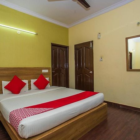 Hotel Venkat Presidency Bangalore Exterior photo