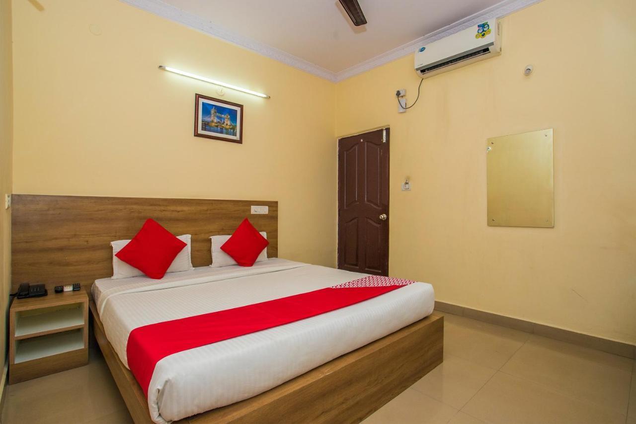 Hotel Venkat Presidency Bangalore Exterior photo