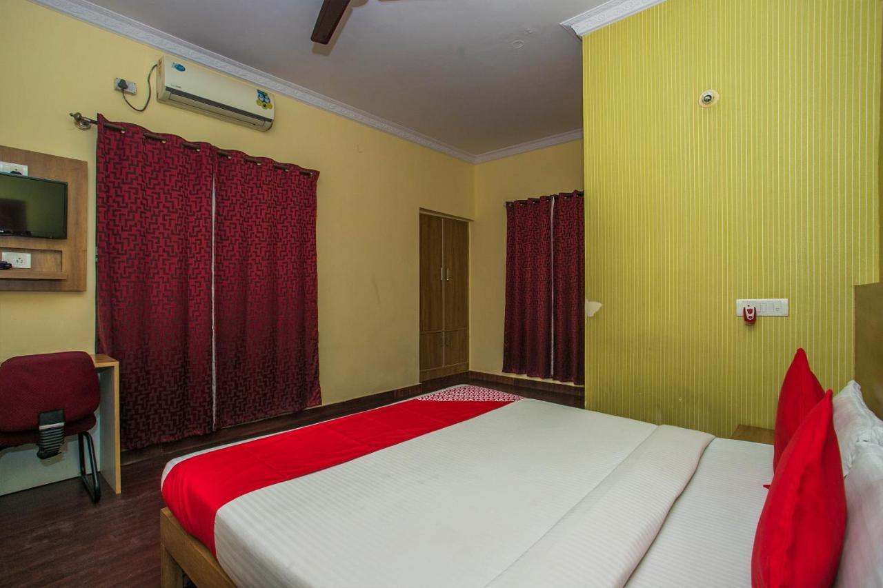 Hotel Venkat Presidency Bangalore Exterior photo